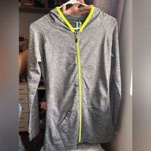 Atheltic Hoodie with thumbholes